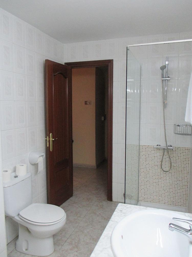 Hotel Perales تالافيرا دي لا رينا المظهر الخارجي الصورة